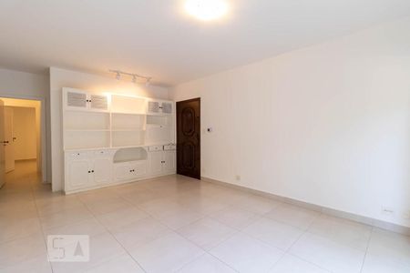 Sala de casa para alugar com 3 quartos, 220m² em Vila Madalena, São Paulo