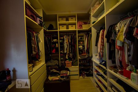Apartamento à venda com 440m², 5 quartos e 6 vagasCloset da Suíte 1