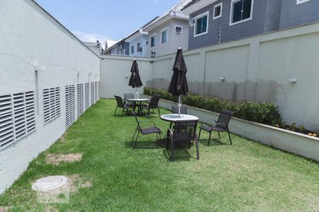 Apartamento para alugar com 83m², 2 quartos e 1 vagaÁrea Externa