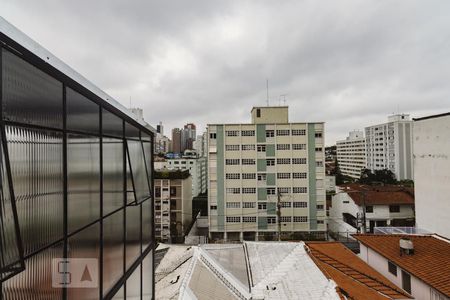 Varanda Vista de casa para alugar com 2 quartos, 61m² em Perdizes, São Paulo