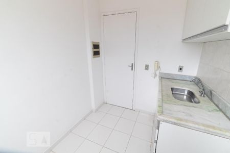 Apartamento à venda com 45m², 2 quartos e 1 vaga Apartamento à venda com 45m², 2 quartos e 1 vagaCozinha 03