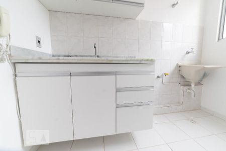 Apartamento à venda com 45m², 2 quartos e 1 vaga Apartamento à venda com 45m², 2 quartos e 1 vagaCozinha 04