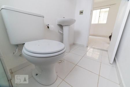 Apartamento à venda com 45m², 2 quartos e 1 vaga Apartamento à venda com 45m², 2 quartos e 1 vagaBanheiro 04