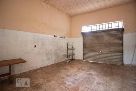 Casa à venda com 140m², 2 quartos e 2 vagasGaragem