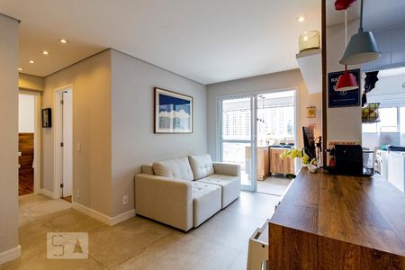 Sala de apartamento para alugar com 2 quartos, 74m² em Vila Santa Catarina, São Paulo