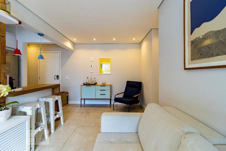 Sala de apartamento para alugar com 2 quartos, 74m² em Vila Santa Catarina, São Paulo