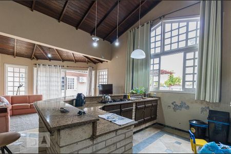 Casa à venda com 340m², 4 quartos e 4 vagasArea gourmet