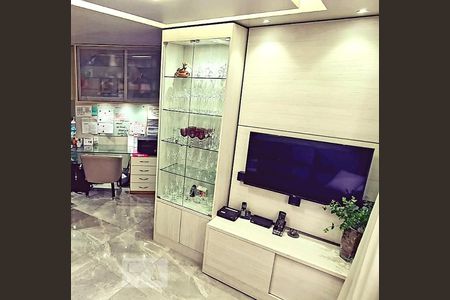 Sala de apartamento para alugar com 3 quartos, 78m² em Buritis, Belo Horizonte