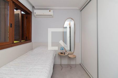 Quarto 2 de casa de condomínio à venda com 3 quartos, 214m² em Cristal, Porto Alegre