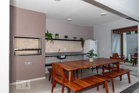 Apartamento à venda com 36m², 2 quartos e sem vaga Apartamento à venda com 36m², 2 quartos e sem vagaChurrasqueira