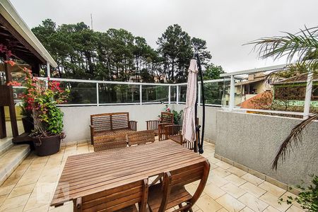 Casa à venda com 350m², 4 quartos e 4 vagas Casa à venda com 350m², 4 quartos e 4 vagasTerraço Gourmet