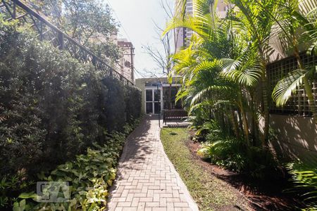 Apartamento à venda com 121m², 3 quartos e 2 vagas Apartamento à venda com 121m², 3 quartos e 2 vagasCondomínio