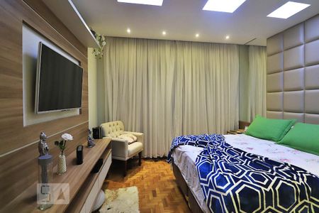 Casa à venda com 163m², 2 quartos e 2 vagasSuíte 1