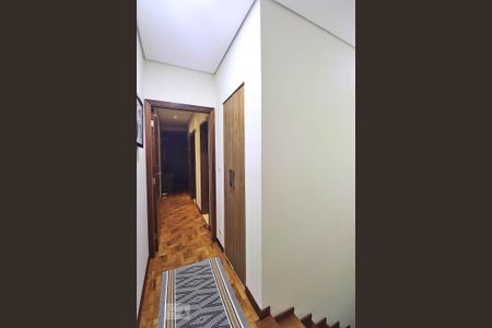 Casa à venda com 163m², 2 quartos e 2 vagasCorredor