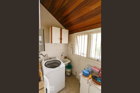 Casa à venda com 162m², 3 quartos e 3 vagas Casa à venda com 162m², 3 quartos e 3 vagasÁrea de Serviço