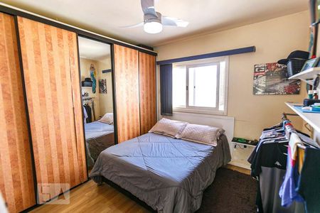 Casa à venda com 162m², 3 quartos e 3 vagas Casa à venda com 162m², 3 quartos e 3 vagasQuarto 2