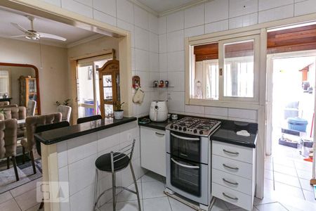 Casa à venda com 162m², 3 quartos e 3 vagas Casa à venda com 162m², 3 quartos e 3 vagasCozinha