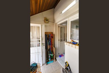 Casa à venda com 162m², 3 quartos e 3 vagas Casa à venda com 162m², 3 quartos e 3 vagasÁrea de Serviço