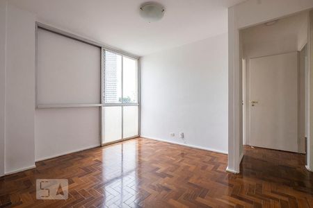 Quarto 1 de apartamento para alugar com 2 quartos, 100m² em Sumarezinho, São Paulo