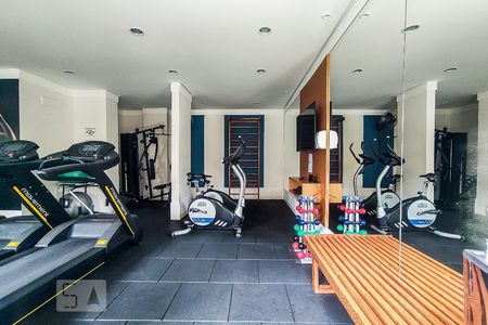 Apartamento à venda com 48m², 2 quartos e 1 vaga Apartamento à venda com 48m², 2 quartos e 1 vagaÁrea Comum - Academia