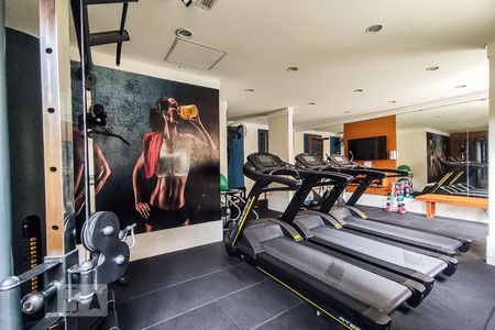 Apartamento à venda com 48m², 2 quartos e 1 vaga Apartamento à venda com 48m², 2 quartos e 1 vagaÁrea Comum - Academia