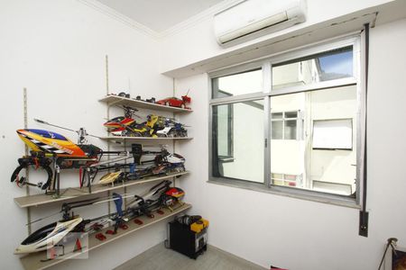 Apartamento à venda com 368m², 4 quartos e sem vagaQuarto 4