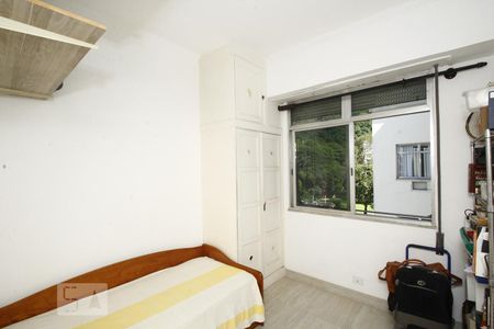 Apartamento à venda com 368m², 4 quartos e sem vagaQuarto 2