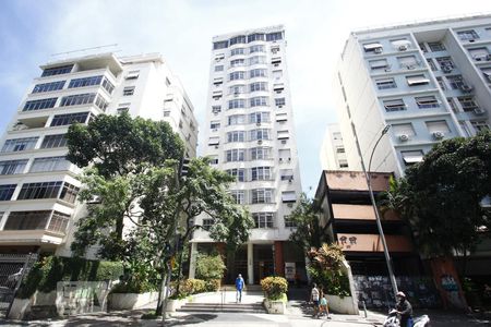 Apartamento à venda com 368m², 4 quartos e sem vagaFachada do Prédio