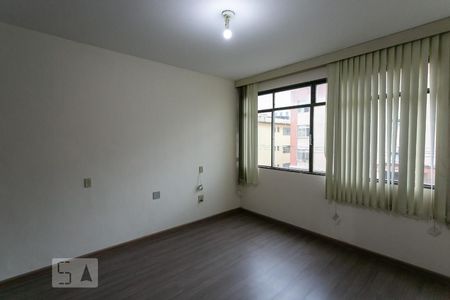 Apartamento à venda com 345m², 4 quartos e 2 vagasQuarto 1