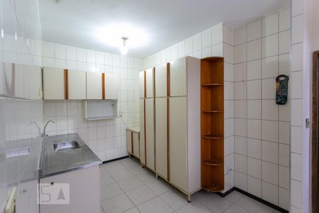 Apartamento à venda com 345m², 4 quartos e 2 vagasCozinha