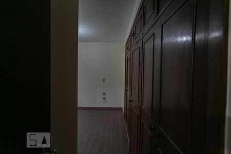 Apartamento à venda com 345m², 4 quartos e 2 vagasQuarto 4 - Suíte