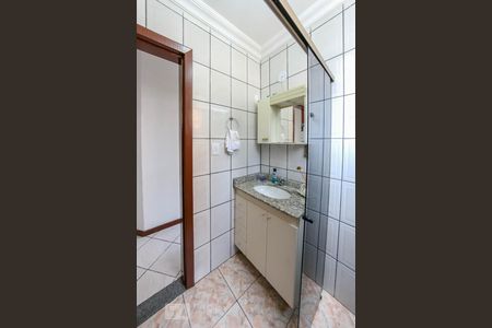 Apartamento à venda com 115m², 3 quartos e 1 vaga Apartamento à venda com 115m², 3 quartos e 1 vagaBanheiro Social