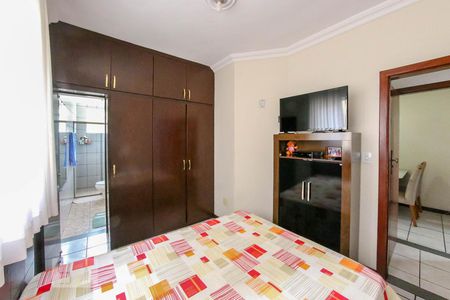 Apartamento à venda com 115m², 3 quartos e 1 vaga Apartamento à venda com 115m², 3 quartos e 1 vagaQuarto Suíte