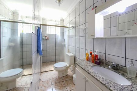 Apartamento à venda com 115m², 3 quartos e 1 vaga Apartamento à venda com 115m², 3 quartos e 1 vagaBanheiro da Suíte