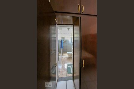 Apartamento à venda com 115m², 3 quartos e 1 vaga Apartamento à venda com 115m², 3 quartos e 1 vagaBanheiro da Suíte