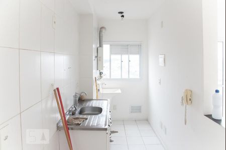 Apartamento à venda com 47m², 2 quartos e 1 vaga Apartamento à venda com 47m², 2 quartos e 1 vagaCozinha e Área de Serviço