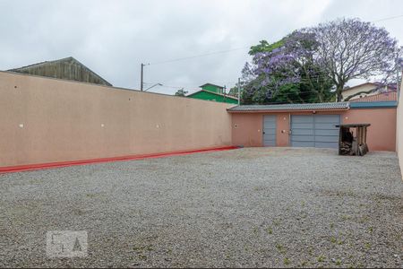Casa à venda com 170m², 3 quartos e 20 vagas Casa à venda com 170m², 3 quartos e 20 vagasGaragem