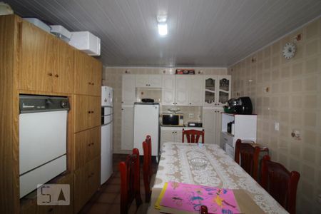 Casa à venda com 500m², 4 quartos e 6 vagasCozinha