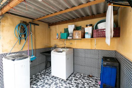 Casa à venda com 181m², 3 quartos e 2 vagasÁrea de Serviço