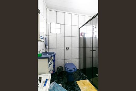 Casa à venda com 181m², 3 quartos e 2 vagasBanheiro 2