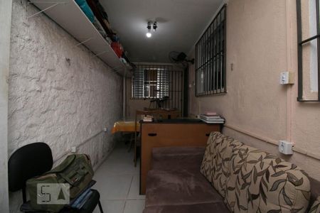 Casa à venda com 143m², 3 quartos e sem vagaQuintal coberto