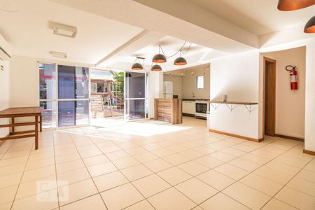 Apartamento à venda com 66m², 2 quartos e 1 vaga Apartamento à venda com 66m², 2 quartos e 1 vagaÁrea comum - Salão de festas