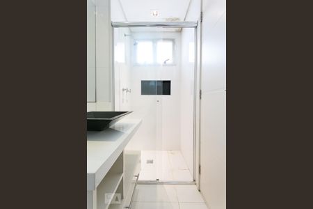 Apartamento à venda com 180m², 1 quarto e 3 vagasBanheiro da Sala 3