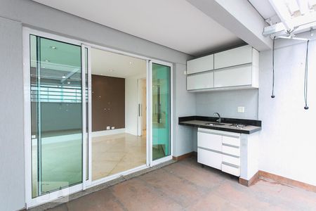 Apartamento à venda com 180m², 1 quarto e 3 vagasVaranda Coberta