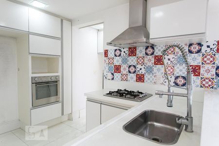 Apartamento à venda com 180m², 1 quarto e 3 vagasCozinha
