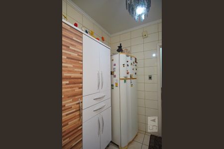 Apartamento à venda com 76m², 2 quartos e sem vagaCozinha