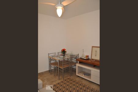 Sala de apartamento para alugar com 1 quarto, 38m² em Liberdade, São Paulo
