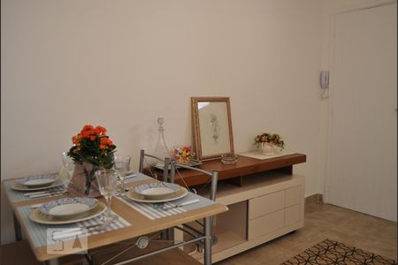 Sala de apartamento para alugar com 1 quarto, 38m² em Liberdade, São Paulo