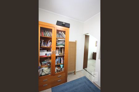 Casa de condomínio à venda com 237m², 3 quartos e 3 vagasEscritório