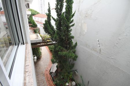 Casa de condomínio à venda com 237m², 3 quartos e 3 vagasVista